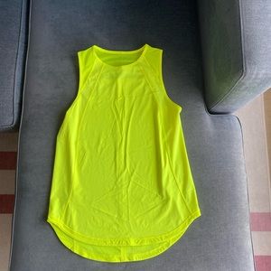 Lululemon Lightweight Stretch Run Tank Highlighter Yellow - Size 8